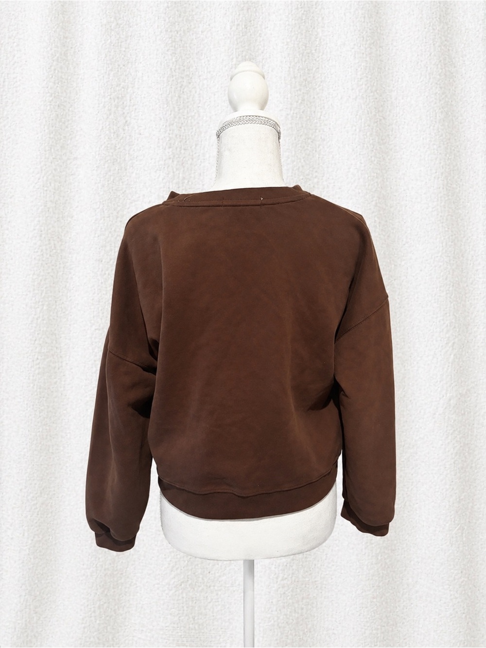 Brown Sweatshirt with Handbag Graphic - Picture 3 of 3